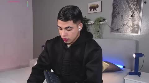   online show from September 26, 11:36 am