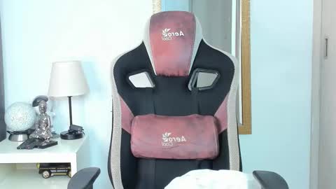 ken_mailik online show from December 2, 5:35 am