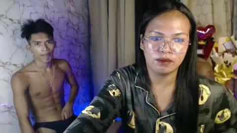 Snapshot of ken_minjun chatting on February 21, 2:40 pm ken_minjun online show from February 21, 2:40 pm