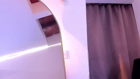 Julian Rivera   online show from April 3, 1:31 pm