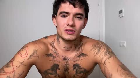 Snapshot of kenboyea_ chatting on September 23, 7:50 pm luis carlos esteban online show from September 23, 7:50 pm