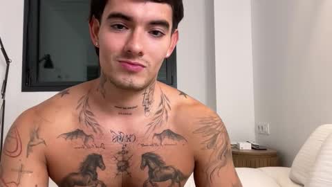 Snapshot of kenboyea_ chatting on September 30, 4:34 pm luis carlos esteban online show from September 30, 4:34 pm