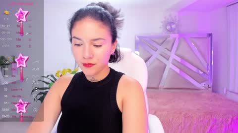 Snapshot of kendaall_jenner chatting on December 22, 5:23 am Kendall Jenner online show from December 22, 5:23 am