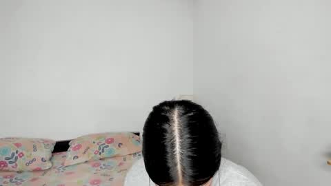 Kendal online show from February 23, 2:36 pm