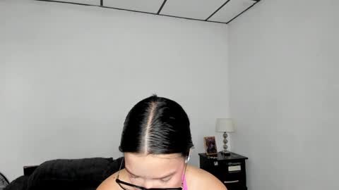 Kendal online show from March 24, 2:22 pm