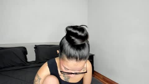 Kendal online show from April 14, 2:34 pm