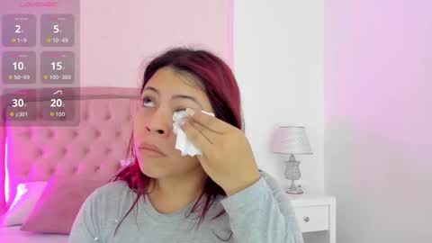 Kendall online show from November 12, 5:52 am