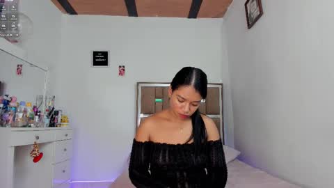 Snapshot of kendall_ewers chatting on October 1, 12:38 am Kendall ewers online show from October 1, 12:38 am