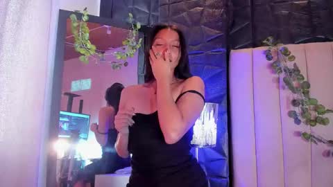 kendall_saenz online show from November 11, 7:36 pm