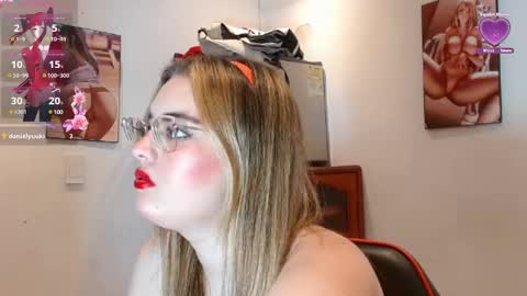 Snapshot of kendallclark03 chatting on February 25, 5:52 am kendall online show from February 25, 5:52 am