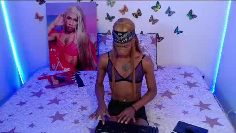 kendallgil online show from February 3, 2:47 am