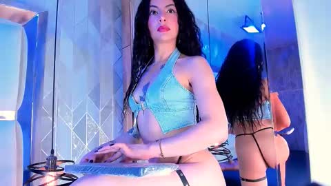 Snapshot of kendallrogers1 chatting on March 2, 4:58 am kendall online show from March 2, 4:58 am