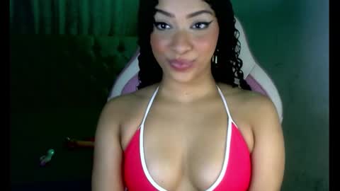 Snapshot of kendallrush2 chatting on September 23, 6:27 am Kendall Rush online show from September 23, 6:27 am