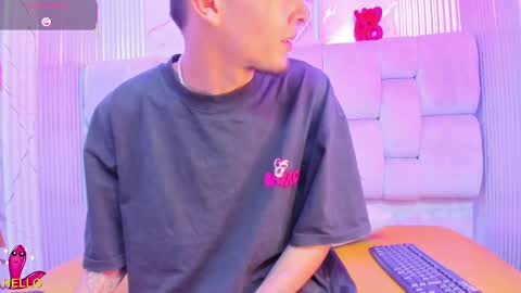 Kendall and Taylor online show from February 14, 6:23 am