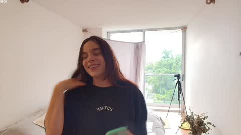 kendall online show from March 4, 5:41 pm