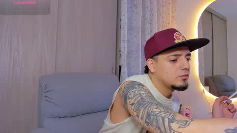 kendel_dimitri online show from November 20, 4:12 am