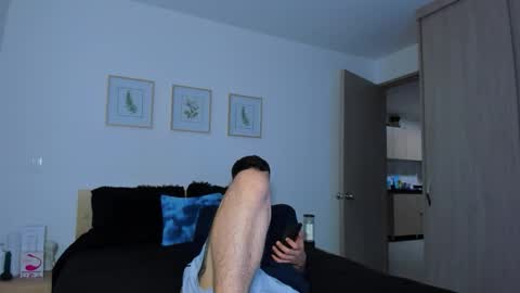 kendel_dimitri online show from December 22, 5:48 am