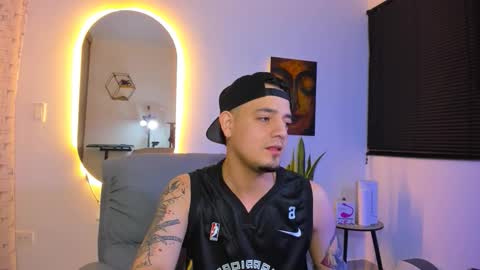 kendel_dimitri online show from March 5, 4:19 am