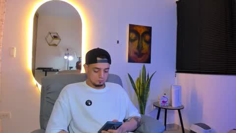 kendel_dimitri online show from March 10, 5:34 am
