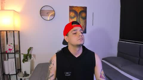 kendel_dimitri online show from July 5, 3:34 am