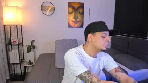 kendel_dimitri online show from July 13, 5:21 am