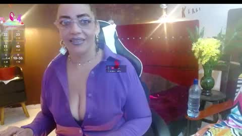 kendra_lust_69 online show from October 5, 9:24 pm