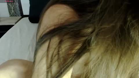 Snapshot of kendra_squirts chatting on July 11, 6:05 am Kendra online show from July 11, 6:05 am