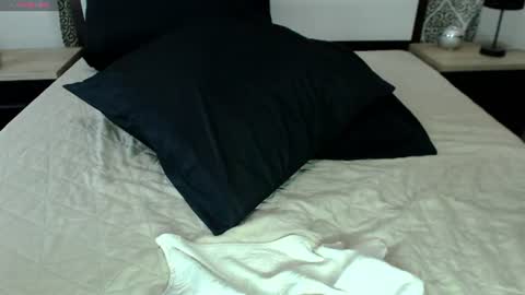 Snapshot of kendra_squirts chatting on July 17, 5:58 am Kendra online show from July 17, 5:58 am