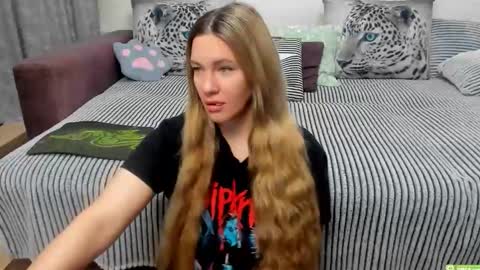 Kendra online show from October 31, 12:22 am