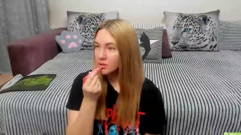 Kendra online show from November 27, 11:40 pm