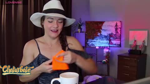 Kendra online show from November 6, 2:45 am