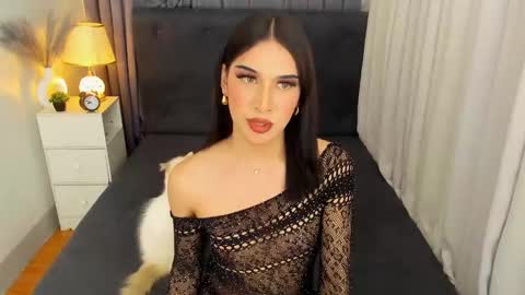 Snapshot of kendrahunter_____ chatting on March 5, 2:01 pm Kendra online show from March 5, 2:01 pm