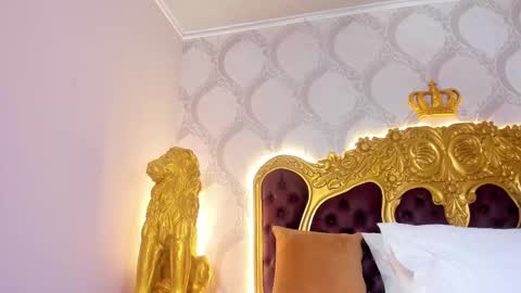 Kendral  online show from October 7, 4:53 am