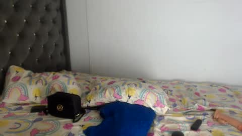 kenia_nihiara online show from July 12, 11:01 am