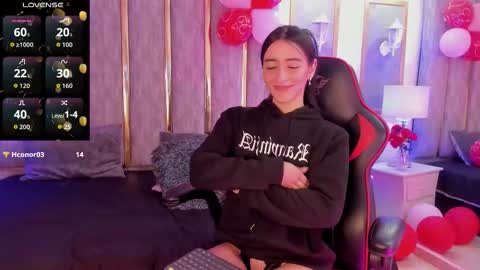 Snapshot of keniavelvet_ chatting on February 20, 5:24 pm keniavelvet online show from February 20, 5:24 pm