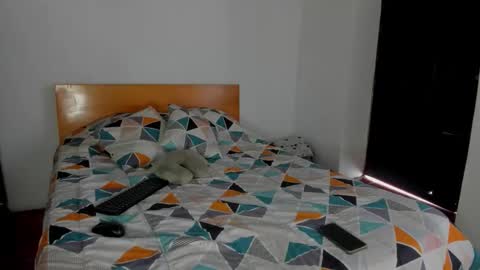 Kenia online show from February 16, 7:32 pm