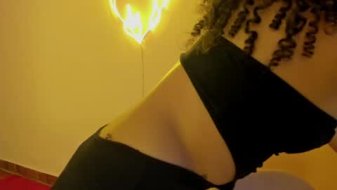 Kenia online show from April 21, 6:23 pm