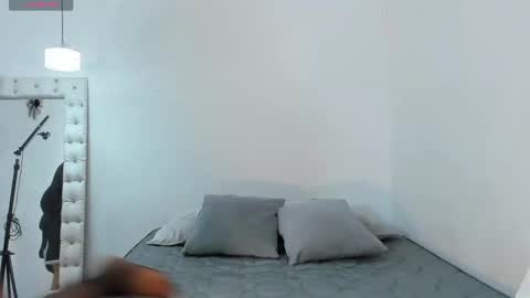 kenna online show from February 28, 6:09 pm