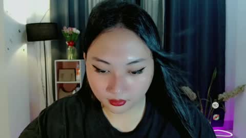 Snapshot of kennaxx69 chatting on May 12, 12:08 am kennaxx69 online show from May 12, 12:08 am
