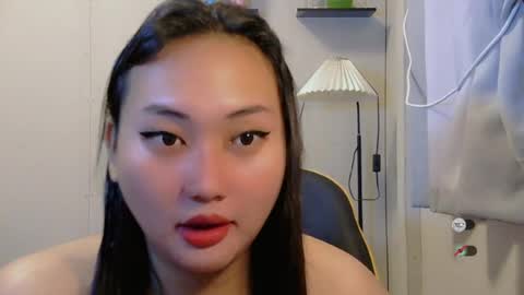 Snapshot of kennaxx69 chatting on July 20, 8:39 am kennaxx69 online show from July 20, 8:39 am