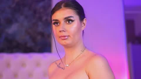 Kendra online show from October 18, 3:02 pm