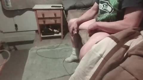 Snapshot of kenneth69h chatting on January 14, 2:22 pm kenneth69h online show from January 14, 2:22 pm