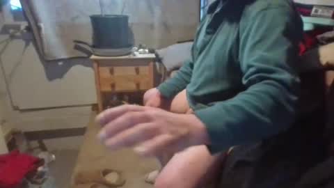 Snapshot of kenneth69h chatting on January 15, 4:54 pm kenneth69h online show from January 15, 4:54 pm