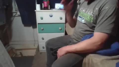 Snapshot of kenneth69h chatting on September 16, 5:52 am kenneth69h online show from September 16, 5:52 am