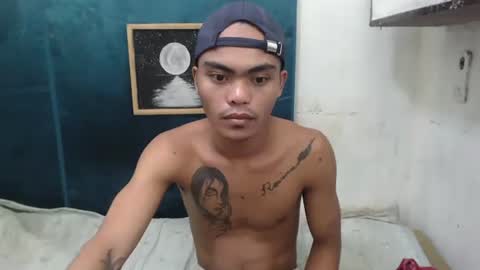 Snapshot of kenneth_jeey chatting on September 19, 3:41 am kenneth_jeey online show from September 19, 3:41 am