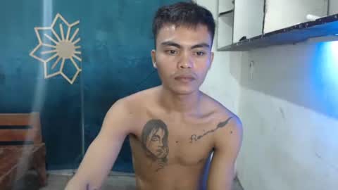 kenneth_jeey online show from December 18, 7:36 am