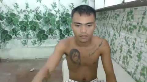 kenneth_jeey online show from April 30, 10:32 am