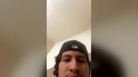 kenny0o0 online show from February 5, 6:56 pm