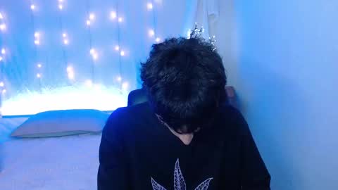 Snapshot of kenny__hot chatting on December 4, 6:17 pm kenny online show from December 4, 6:17 pm