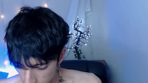 Snapshot of kenny__hot chatting on December 5, 10:01 pm kenny online show from December 5, 10:01 pm